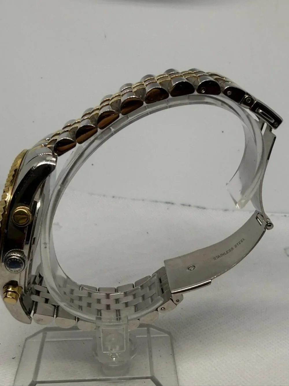 Marc by Marc Jacobs Men Two-Tone Gold Fluted Bezel Black Dial Watch